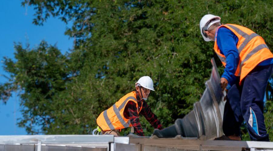 Professional gutter cleaning in Osage, WY
